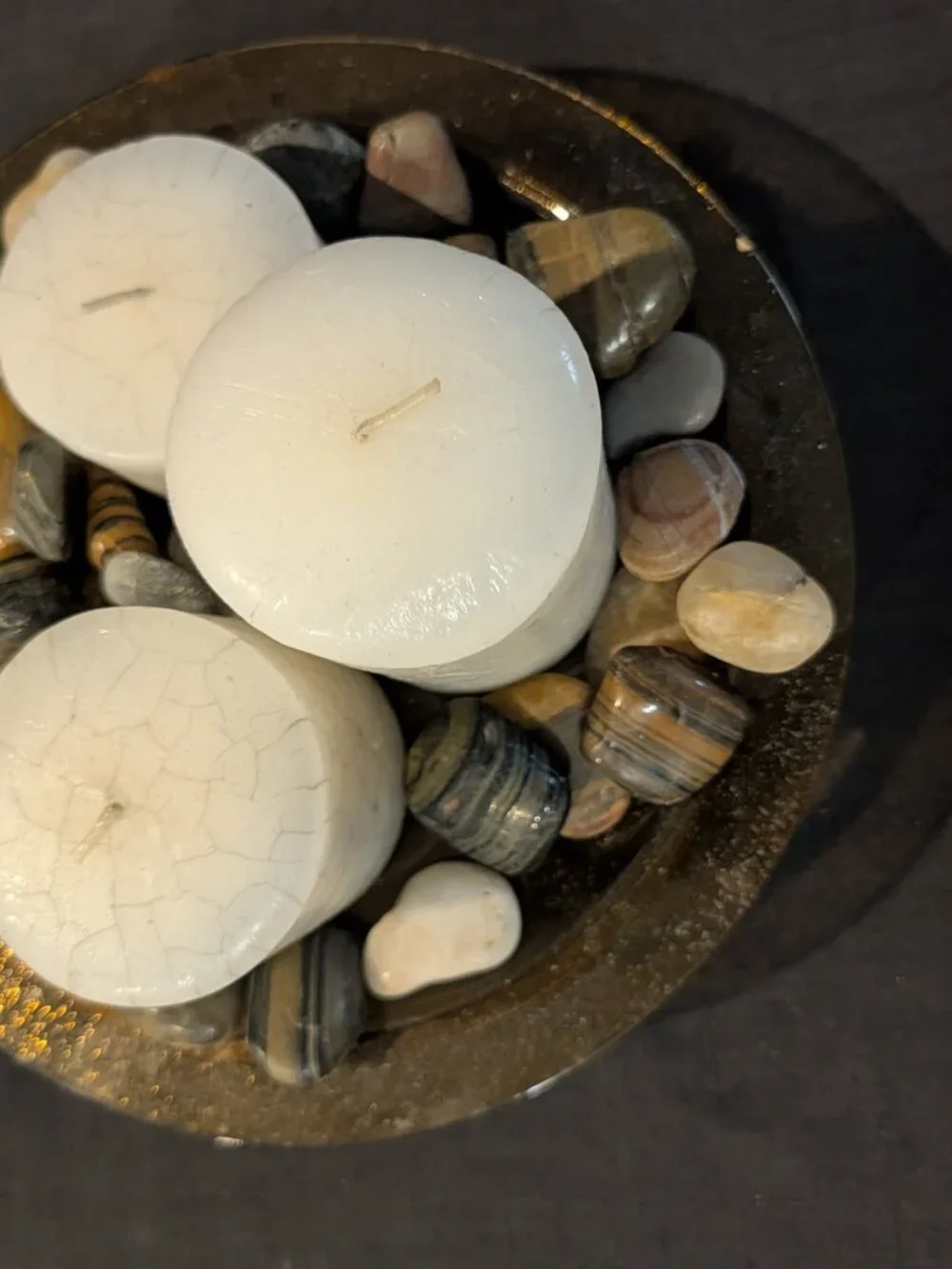 Zen River Rock Glass Bowl Candle Centerpiece with Metal Stand – White, Gray &